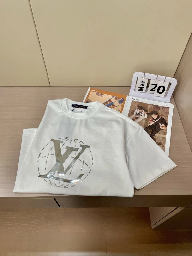 SmoothTexture Louis Vuitton T-Shirts 135350