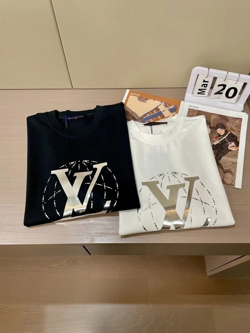 SmoothTexture Louis Vuitton T-Shirts 135350