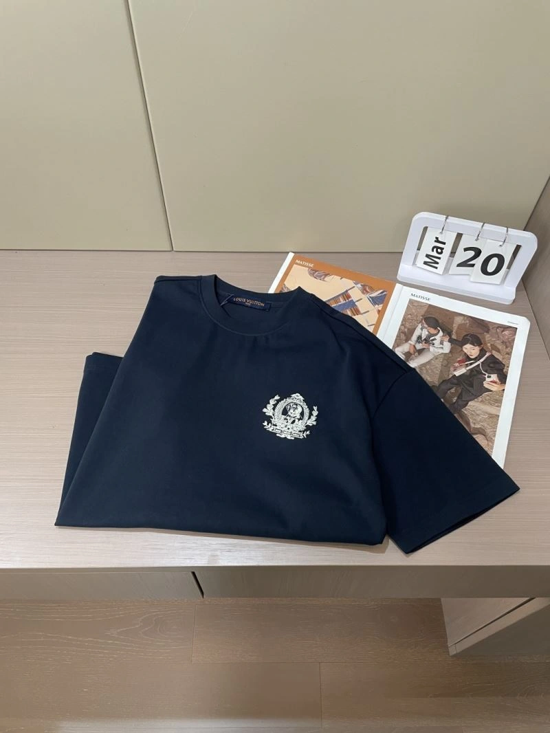 Louis Vuitton T-Shirts Flexible 135347