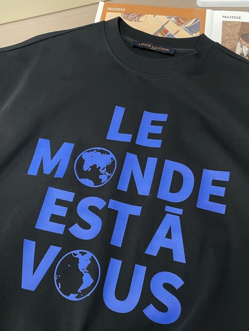 Louis Vuitton T-Shirts Premium 135346
