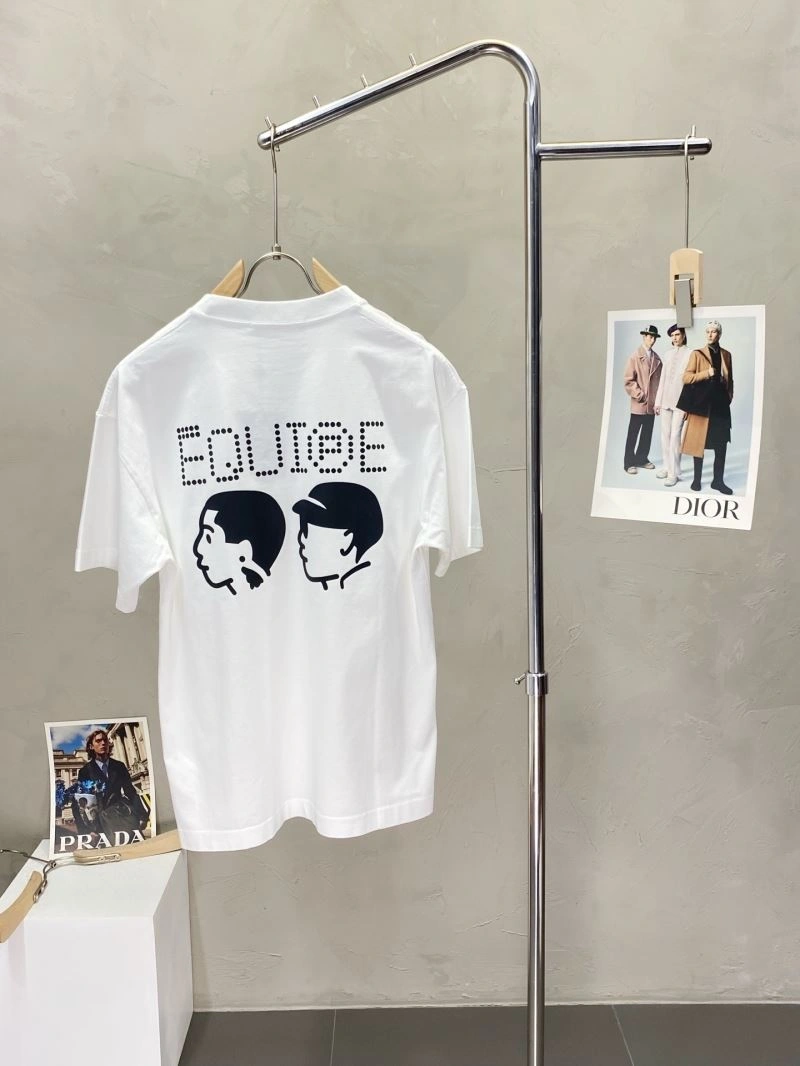 Louis Vuitton T-Shirts Neat 135344