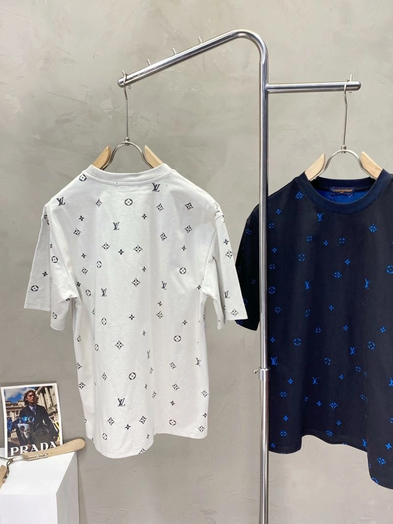 Comfortable Louis Vuitton T-Shirts 135341