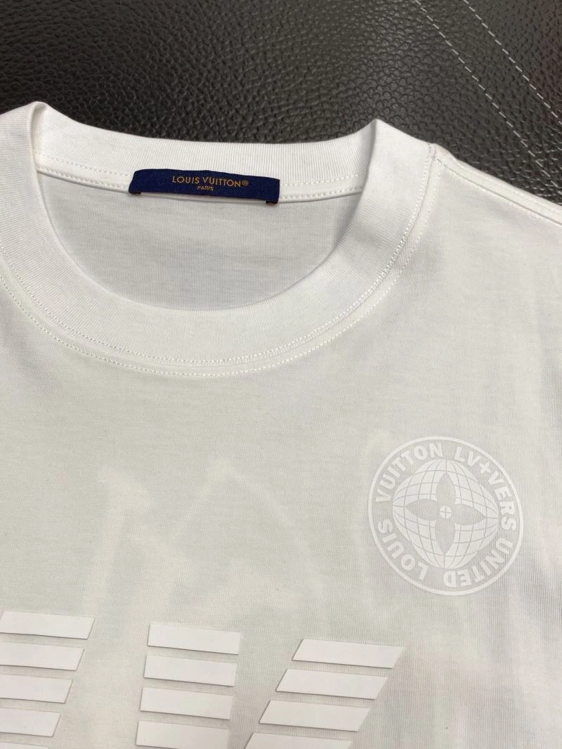 Louis Vuitton T-Shirts WeatherProof 135331