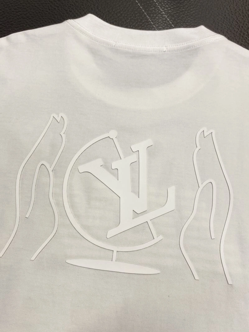 Louis Vuitton T-Shirts WeatherProof 135331