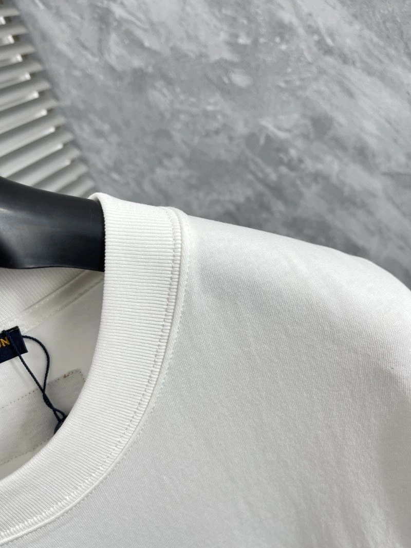 Durable Louis Vuitton T-Shirts 135322