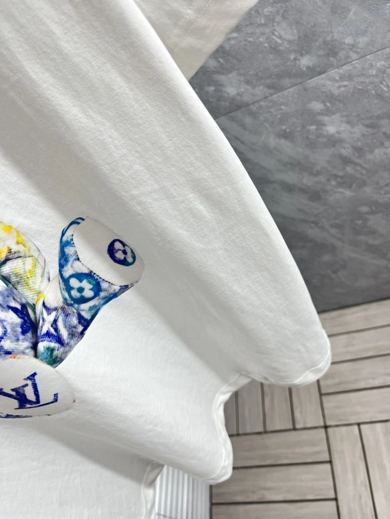 Durable Louis Vuitton T-Shirts 135322