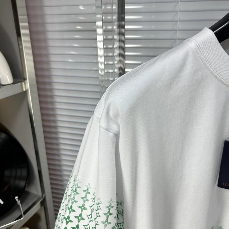 Louis Vuitton T-Shirts GoodFit 135321