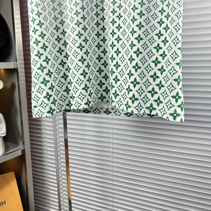 Louis Vuitton T-Shirts GoodFit 135321