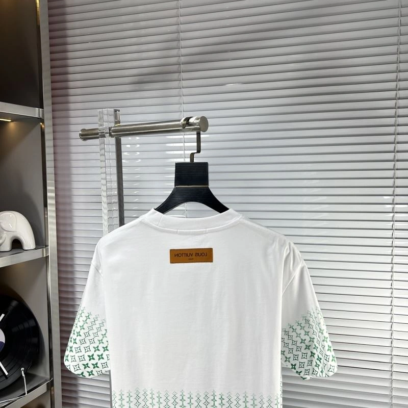 Louis Vuitton T-Shirts GoodFit 135321