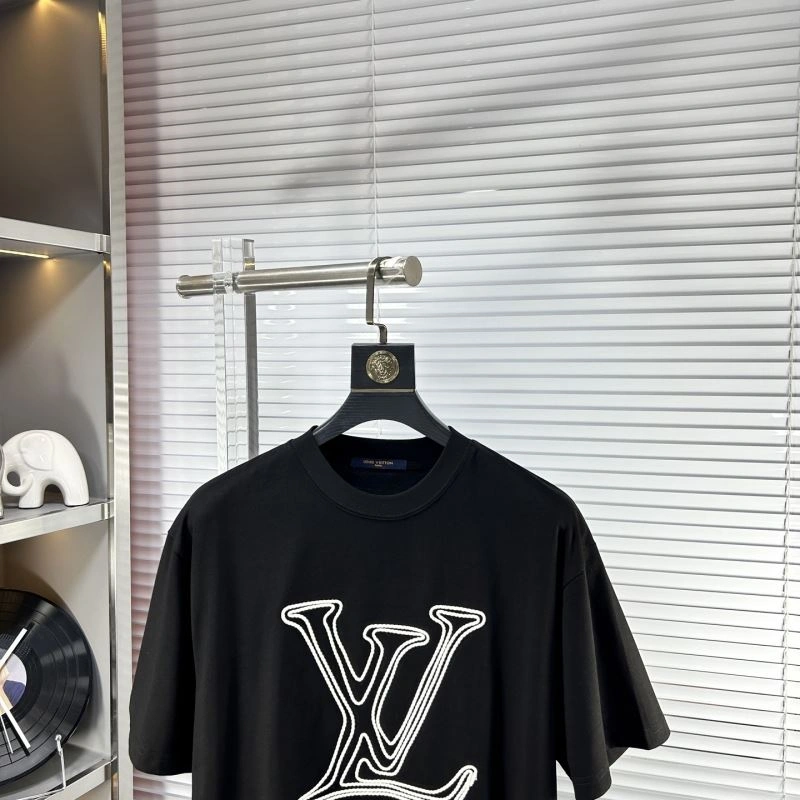 Louis Vuitton T-Shirts FlexibleFit 135336