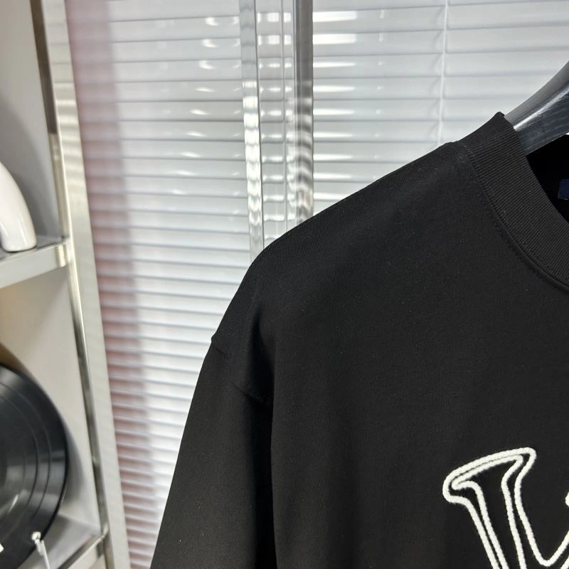 Louis Vuitton T-Shirts FlexibleFit 135336