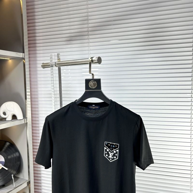 Louis Vuitton T-Shirts TechFriendly 135333