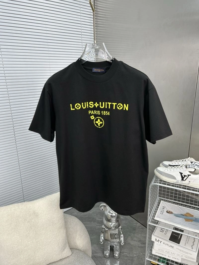 QuickDry Louis Vuitton T-Shirts 135343