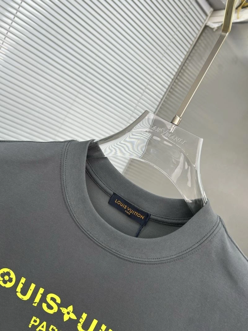 QuickDry Louis Vuitton T-Shirts 135343