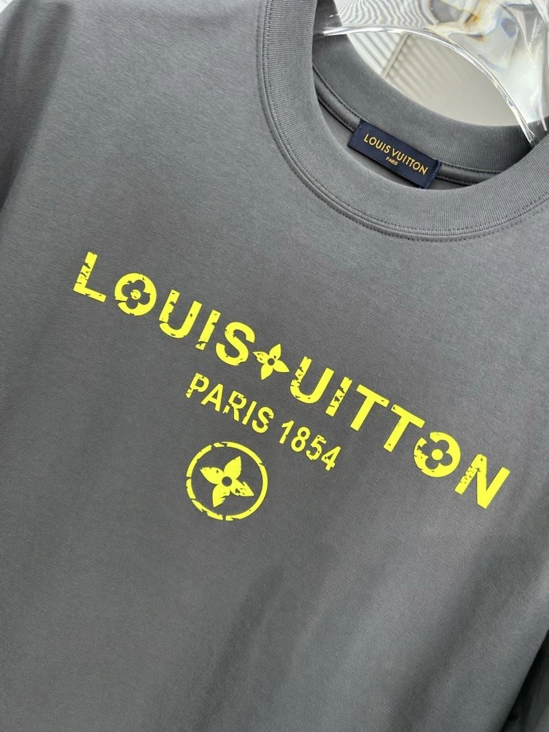 QuickDry Louis Vuitton T-Shirts 135343