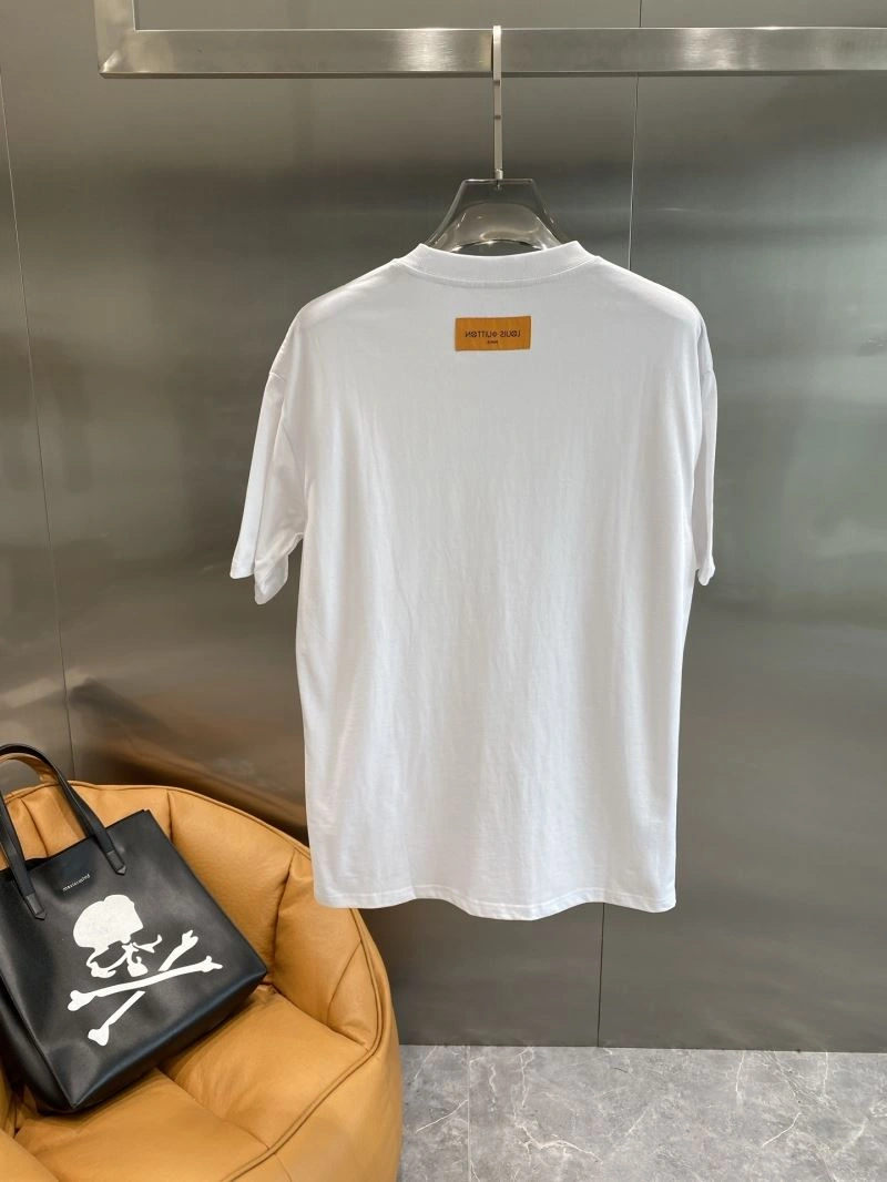 Louis Vuitton T-Shirts Neat 135315