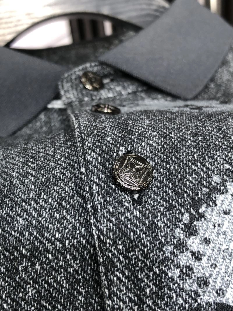 Louis Vuitton T-Shirts SmoothTexture 135330