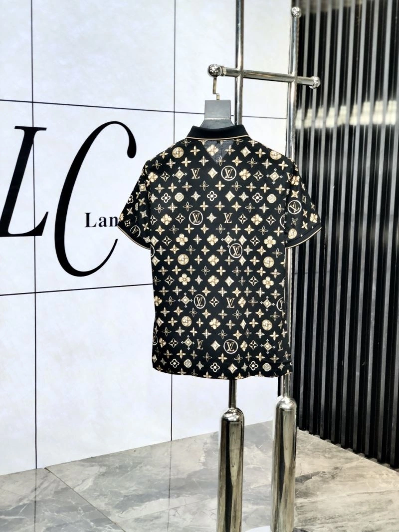 Louis Vuitton T-Shirts Packable 135317