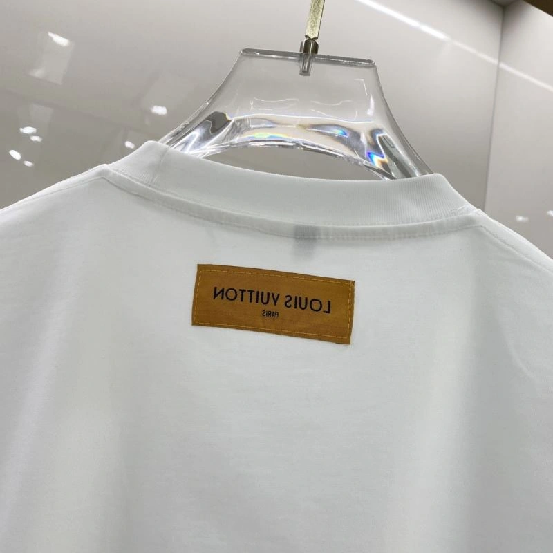 Louis Vuitton T-Shirts Youthful 135334