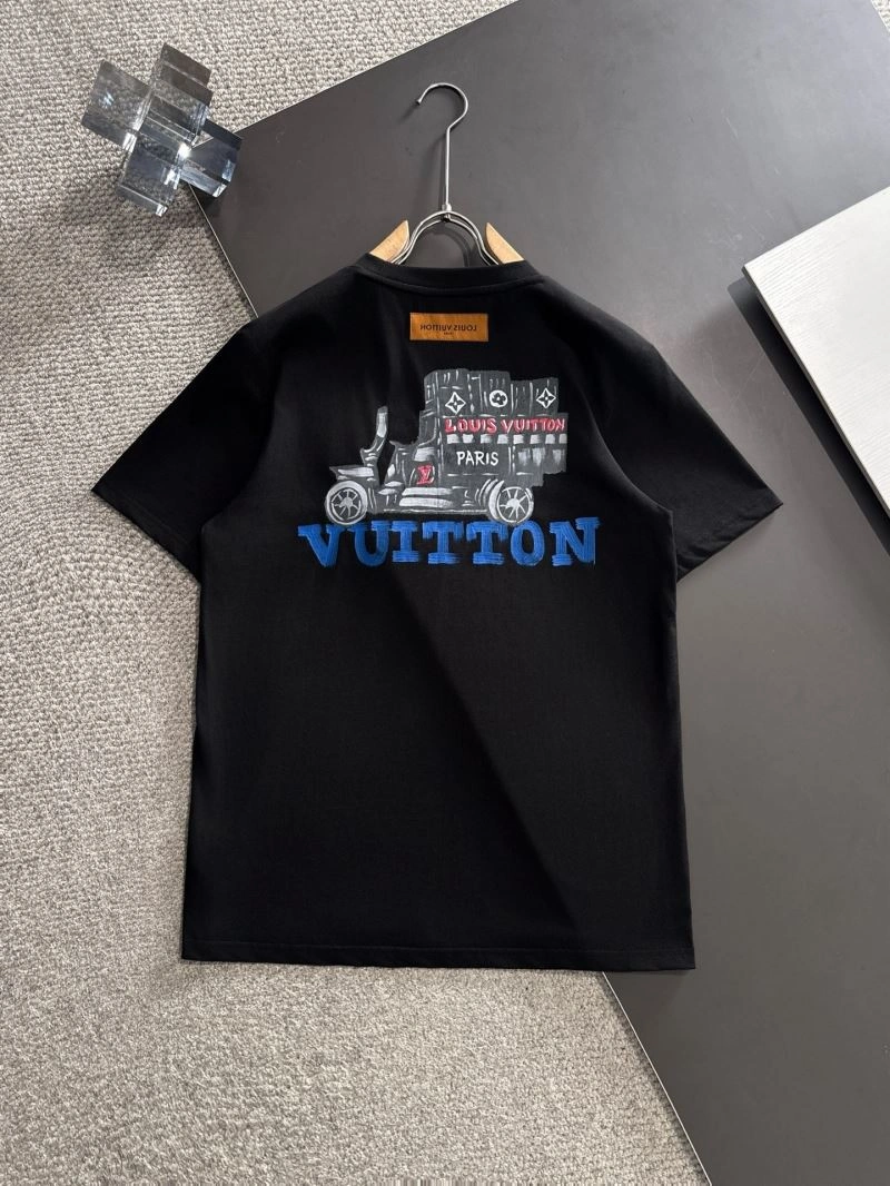 Louis Vuitton T-Shirts Trendy 135335
