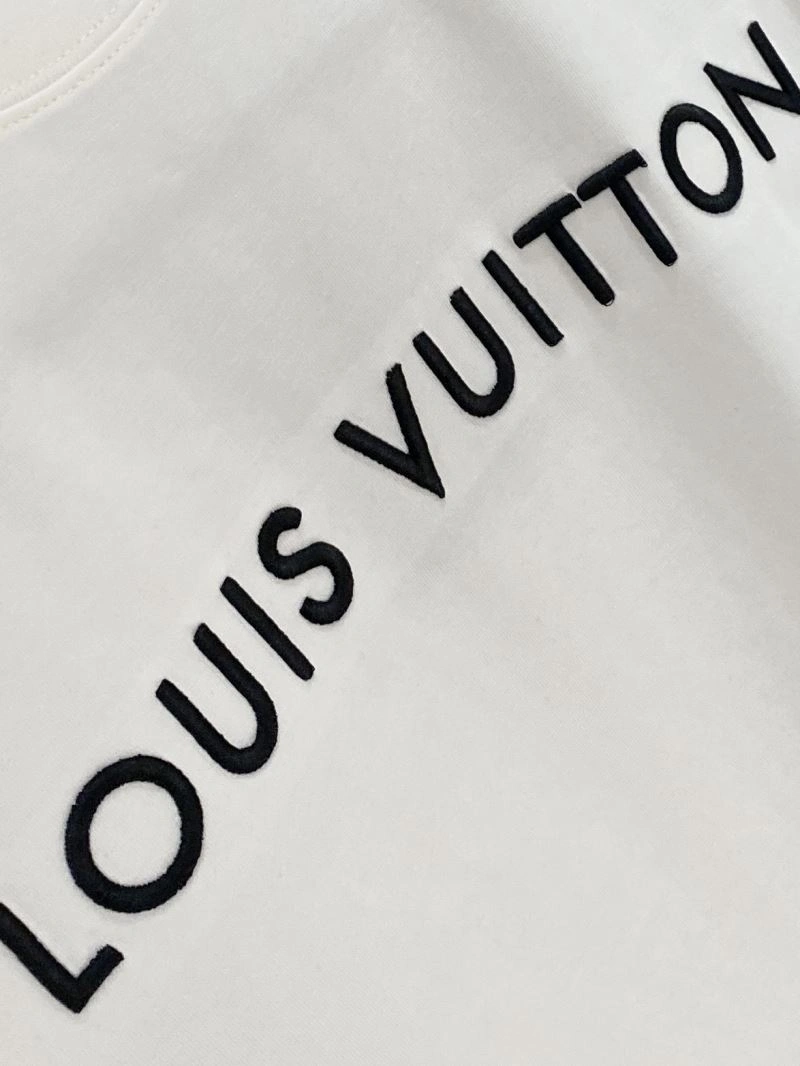 Comfortable Louis Vuitton T-Shirts 135316