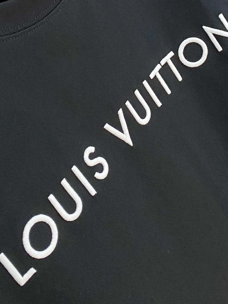 Comfortable Louis Vuitton T-Shirts 135324