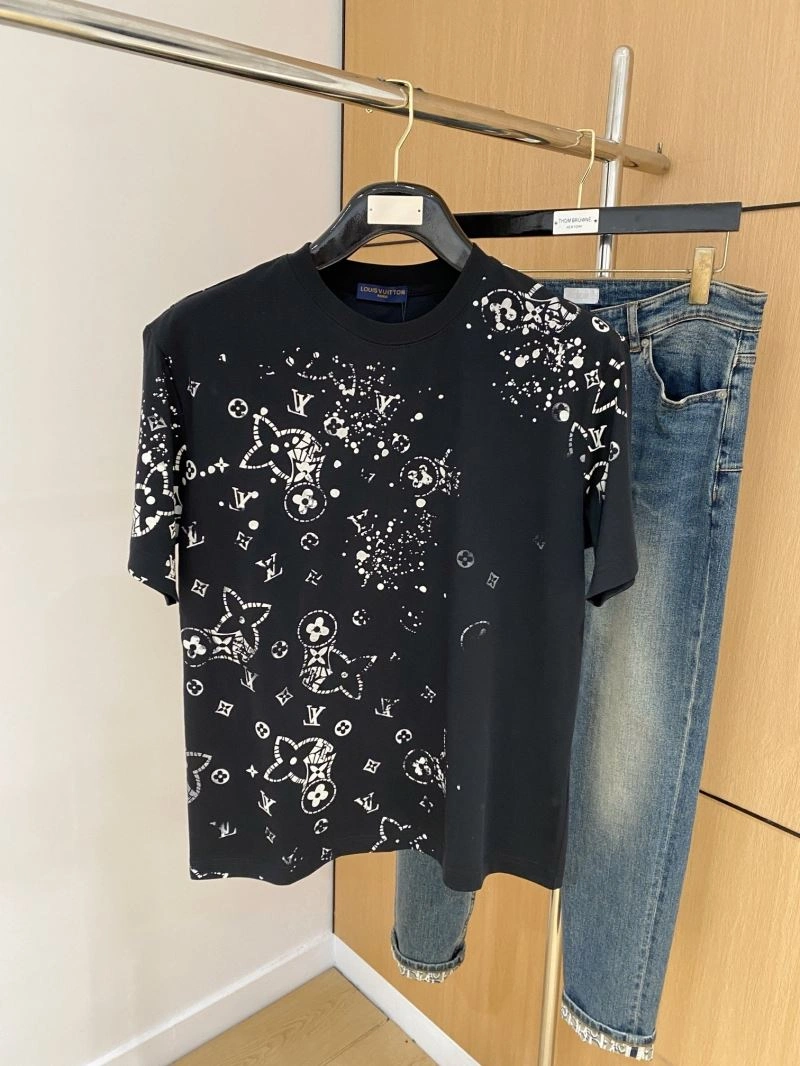 Louis Vuitton T-Shirts Unique 135340