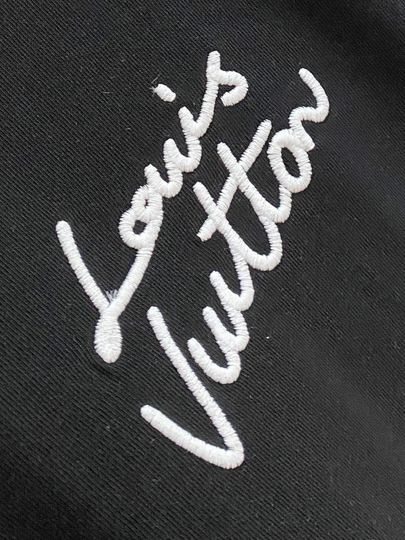 Louis Vuitton T-Shirts HighPerformance 135312