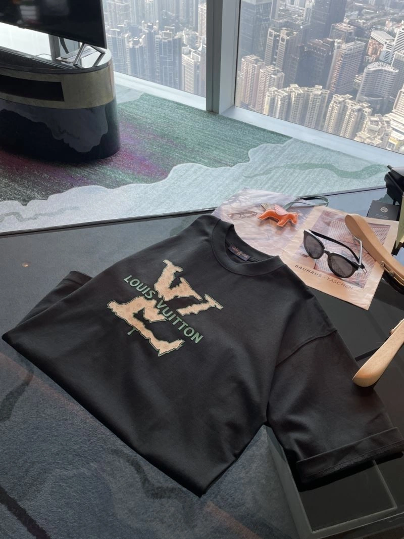 Reliable Louis Vuitton T-Shirts 135309