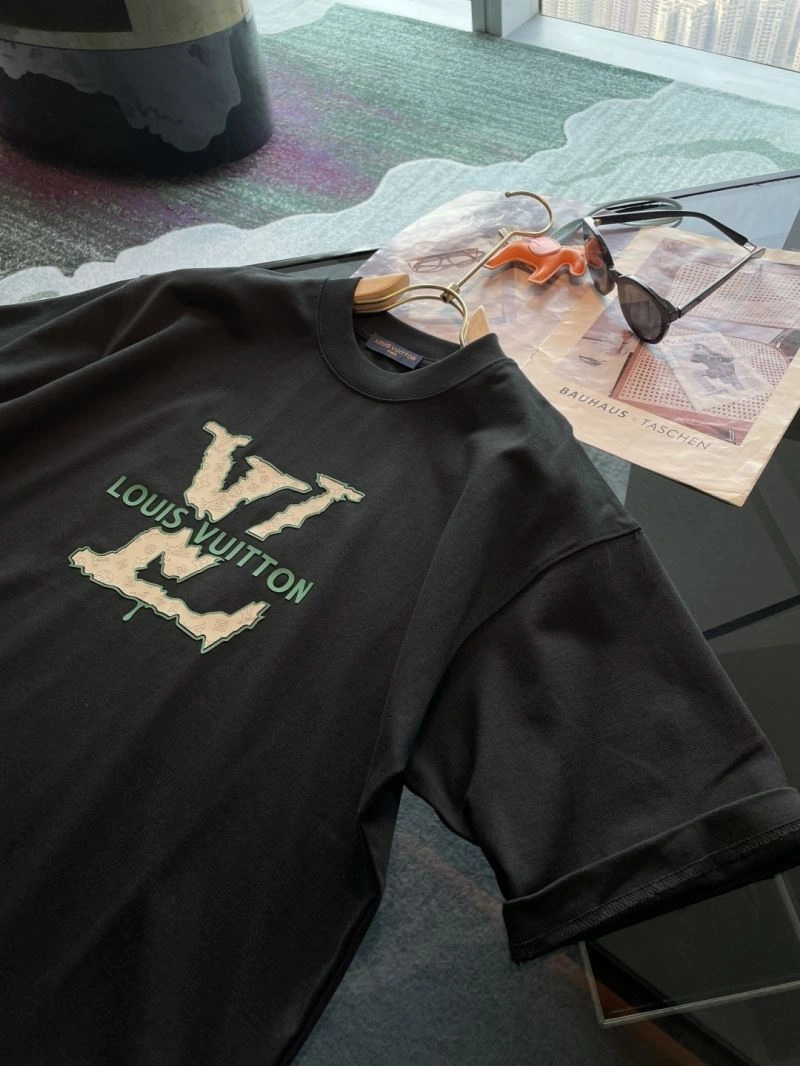 Reliable Louis Vuitton T-Shirts 135309