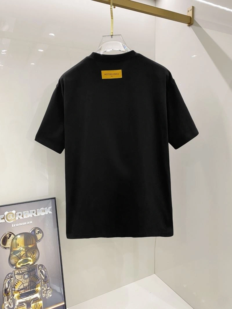 Louis Vuitton T-Shirts Cozy 135307