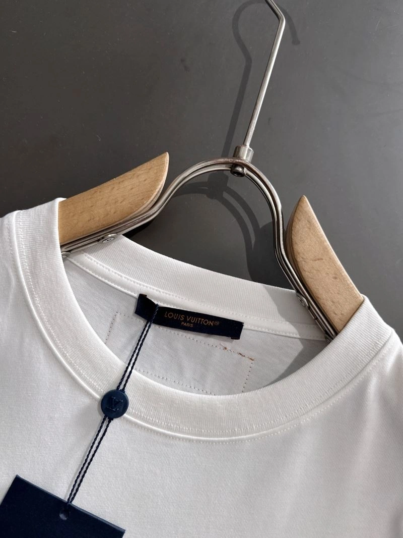 Louis Vuitton T-Shirts Attractive 135305