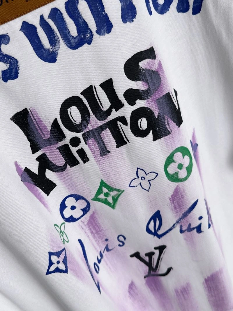 Louis Vuitton T-Shirts QuickDry 135302