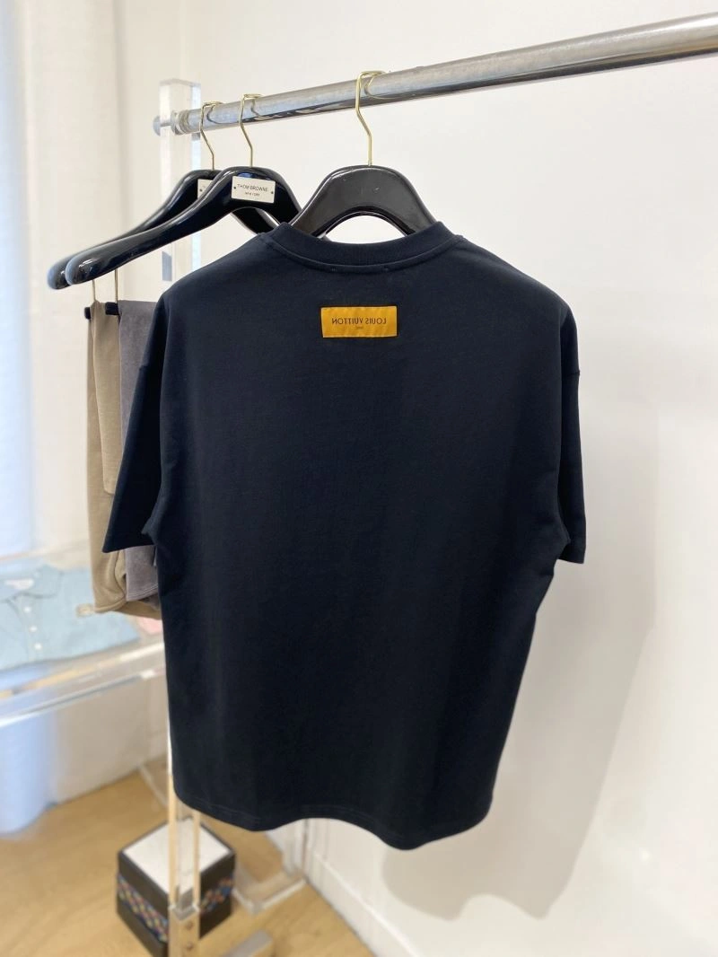 Lightweight Louis Vuitton T-Shirts 135291