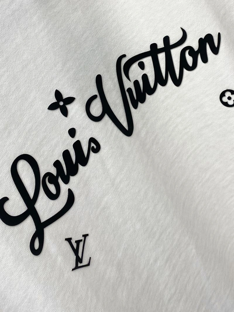 Louis Vuitton T-Shirts Effortless 135298