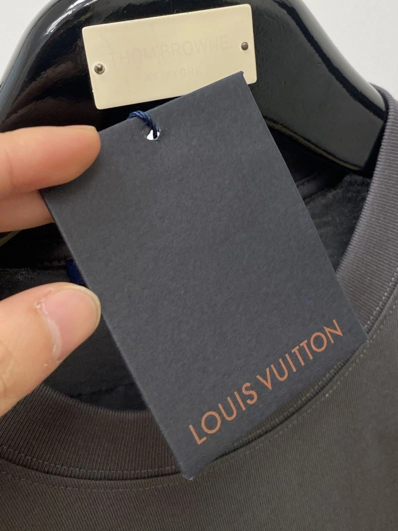 ZipUp Louis Vuitton T-Shirts 135281