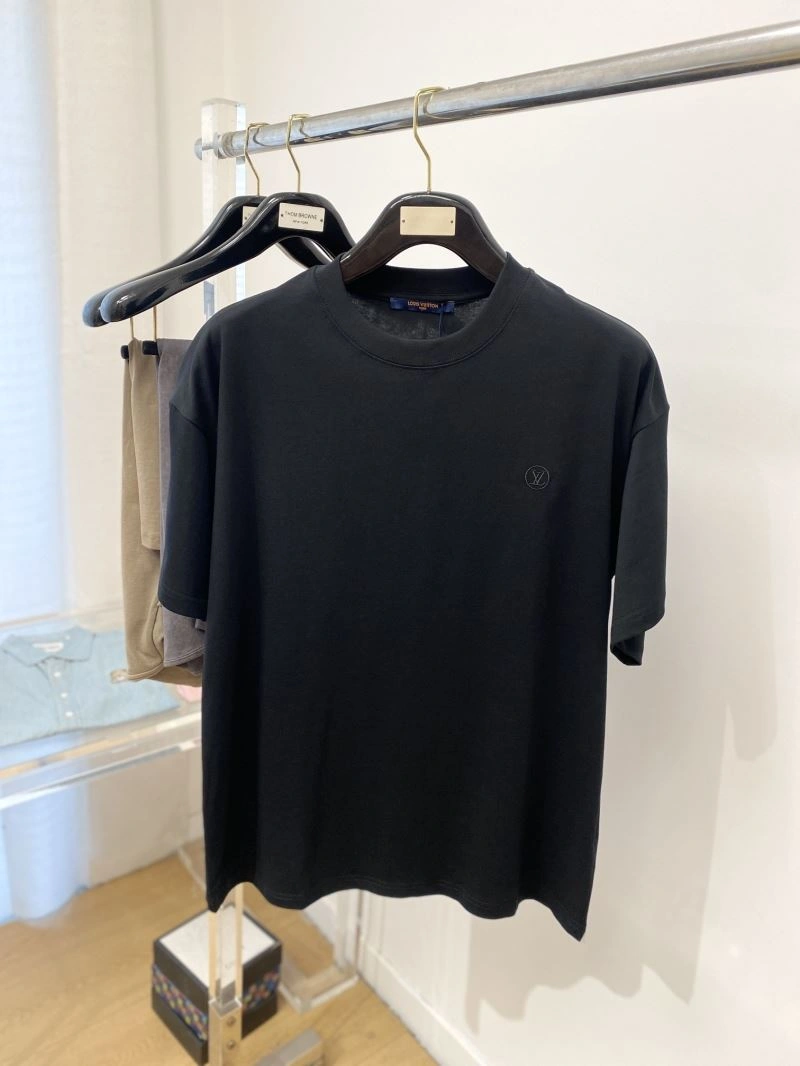 Packable Louis Vuitton T-Shirts 135280