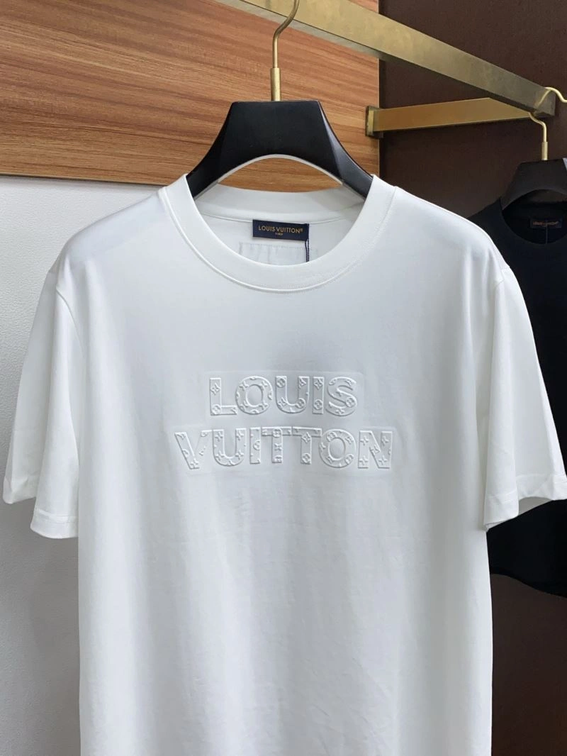 Louis Vuitton T-Shirts Durable 135286