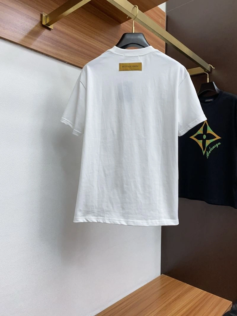 Stretchable Louis Vuitton T-Shirts 135301