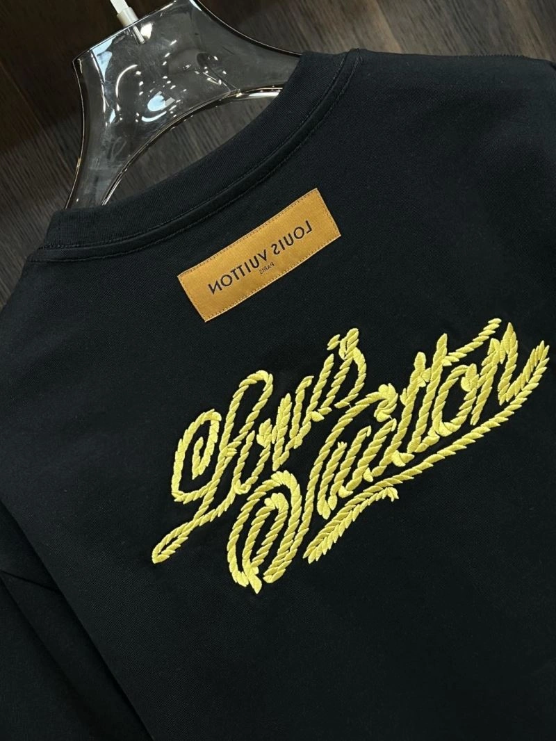 Louis Vuitton T-Shirts Effortless 135294
