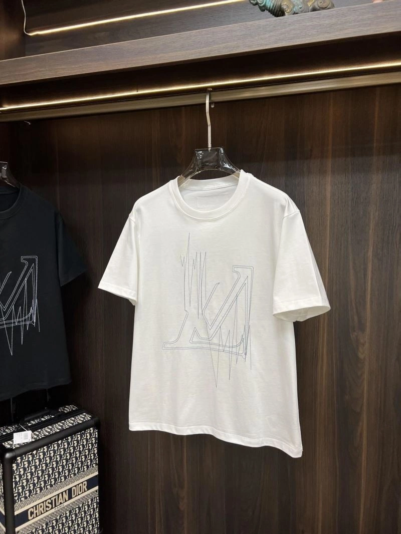 FreshLook Louis Vuitton T-Shirts 135295