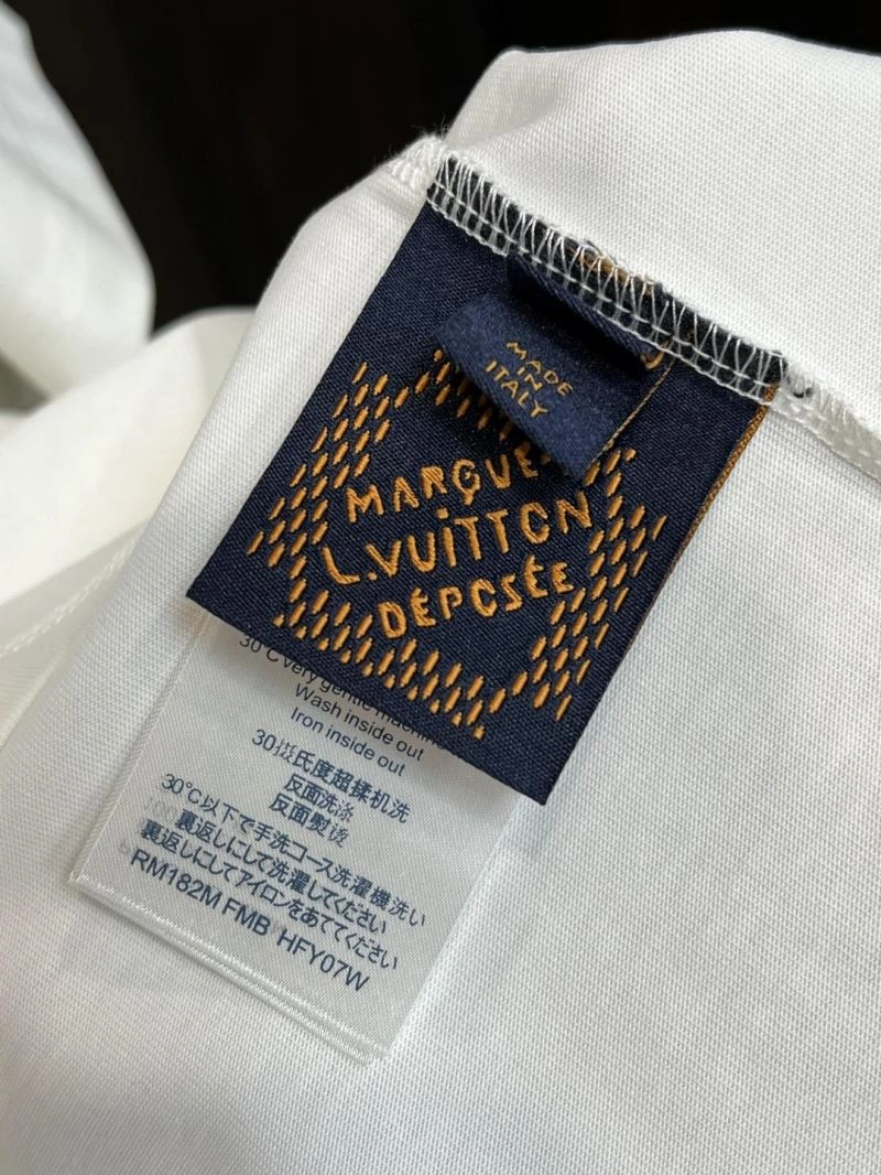 FreshLook Louis Vuitton T-Shirts 135295