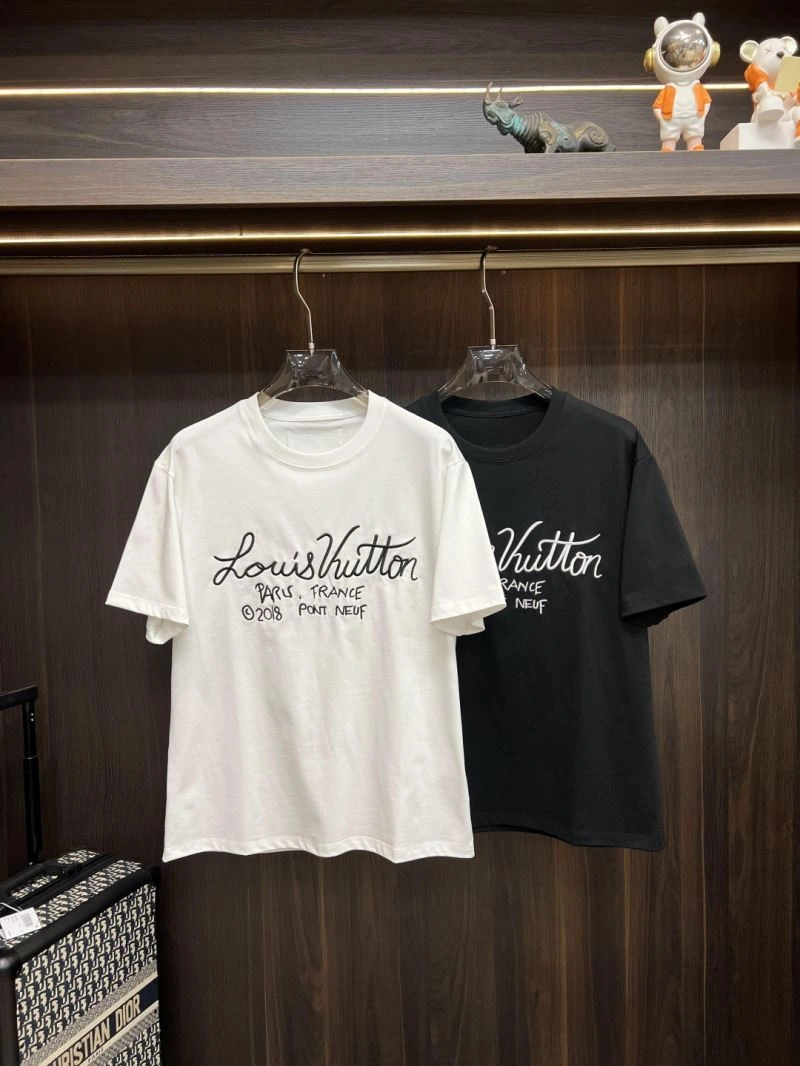 HighQuality Louis Vuitton T-Shirts 135277