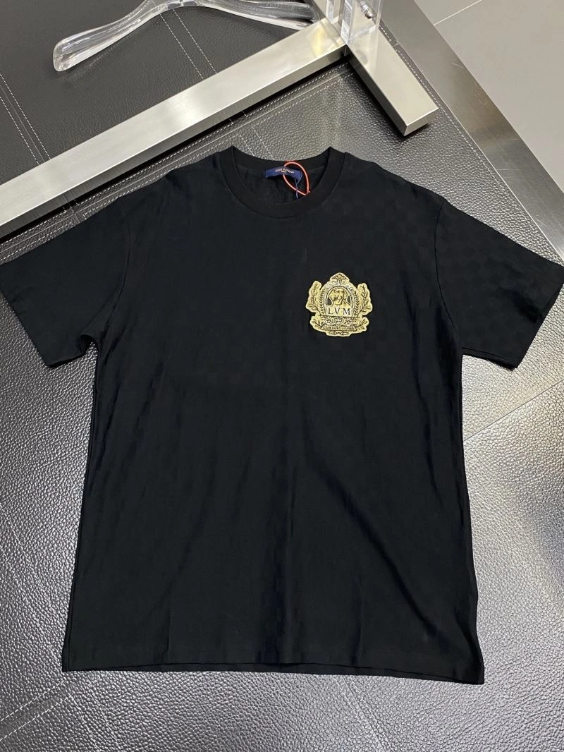 Modern Louis Vuitton T-Shirts 135288