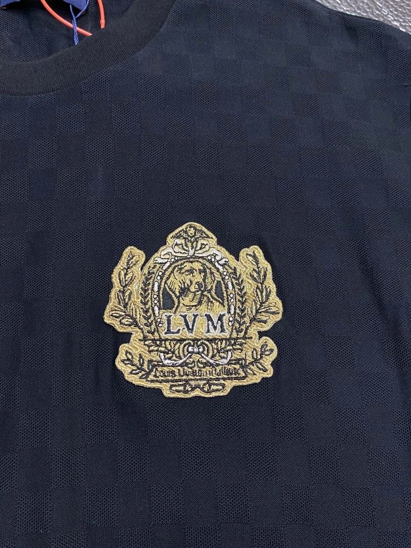 Modern Louis Vuitton T-Shirts 135288