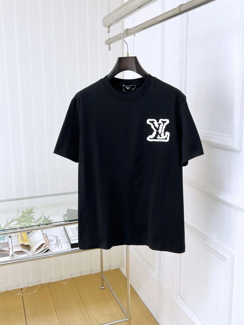 Classic Louis Vuitton T-Shirts 135267
