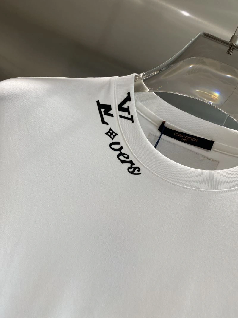 FreshLook Louis Vuitton T-Shirts 135296