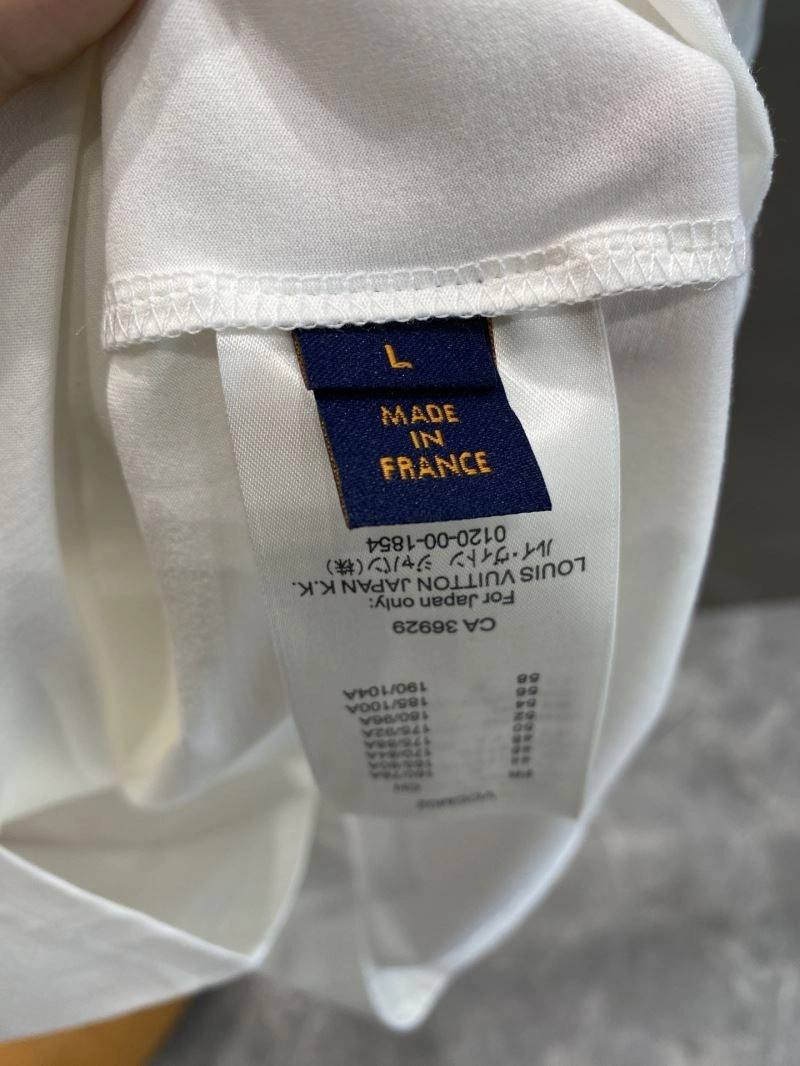 FreshLook Louis Vuitton T-Shirts 135296