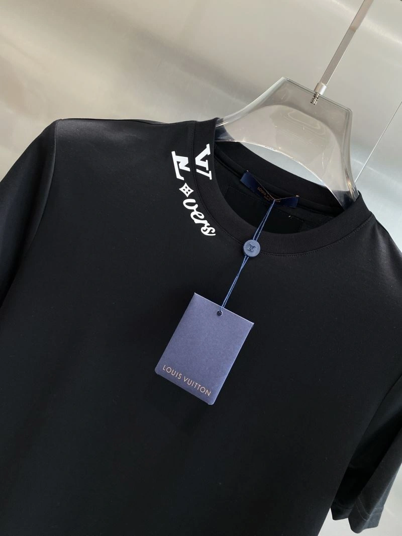 WeatherProof Louis Vuitton T-Shirts 135276