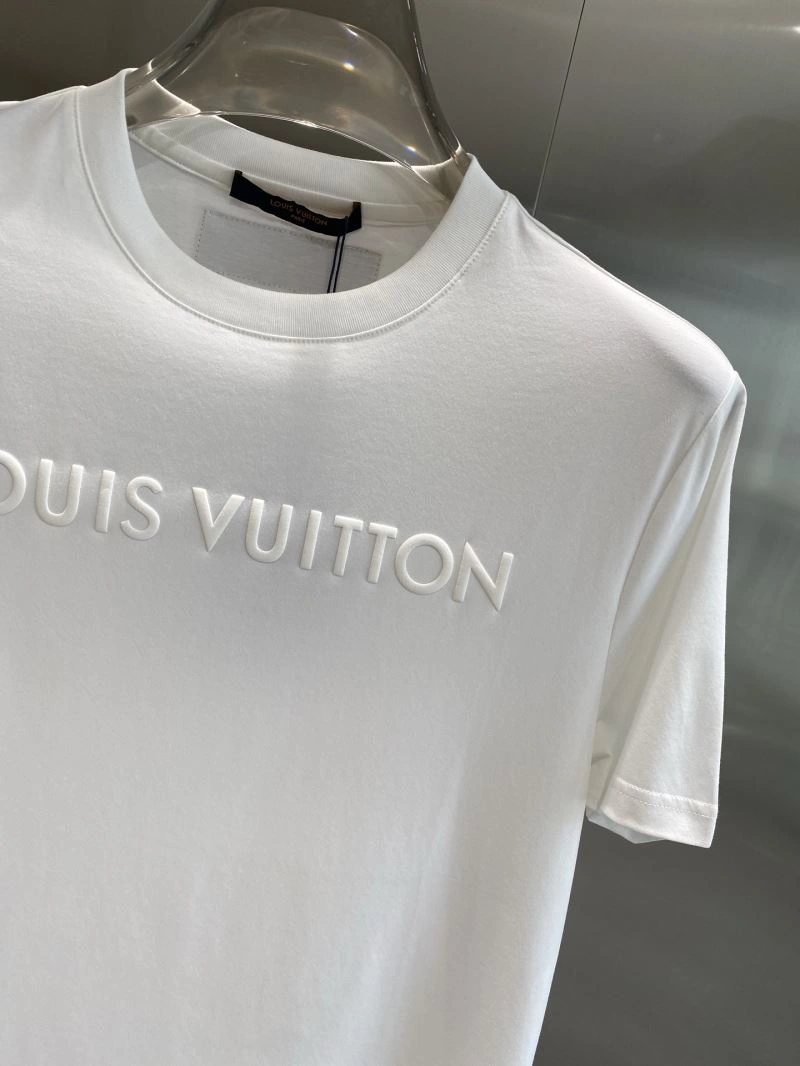 Louis Vuitton T-Shirts Comfortable 135270